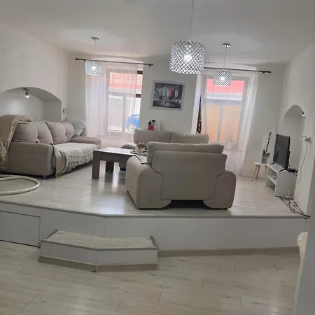 6 Apartment